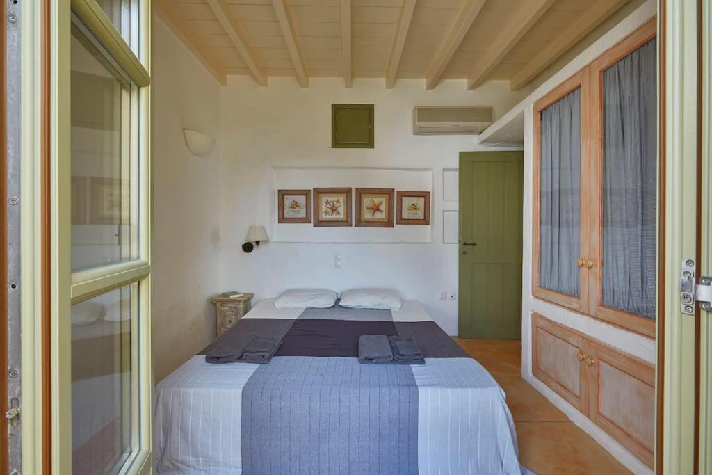 Ochre Dream, Beach Front & Sunset Villa Naousa Eksteriør billede