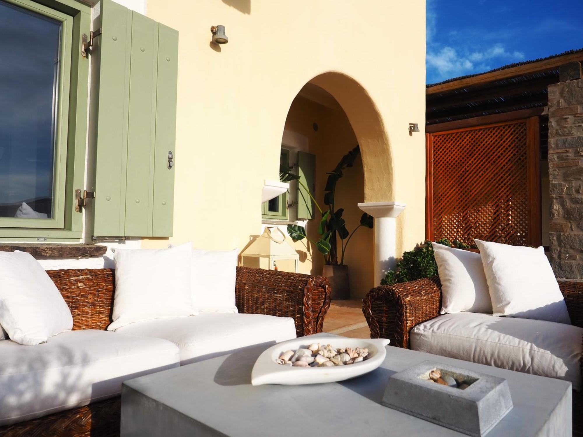 Ochre Dream, Beach Front & Sunset Villa Naousa Værelse billede