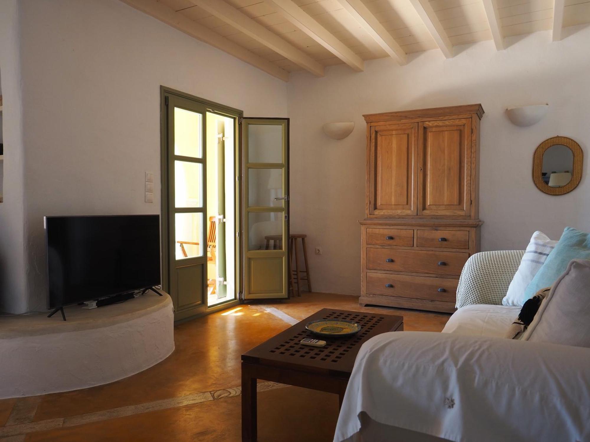 Ochre Dream, Beach Front & Sunset Villa Naousa Værelse billede